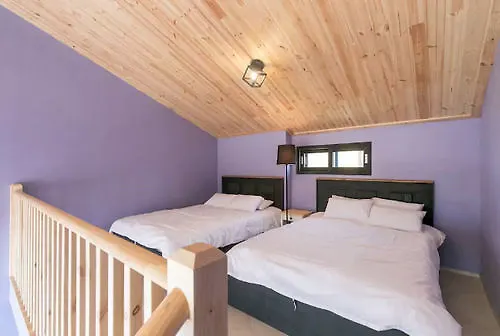 Hotel Serendipity Pension & Dining Pub Jeju